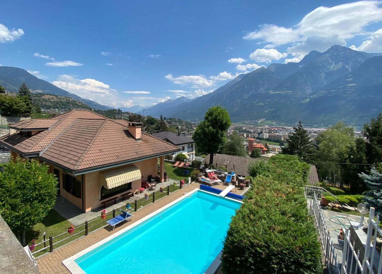 Bed & Breakfast Chez Berry Aosta Exterior foto